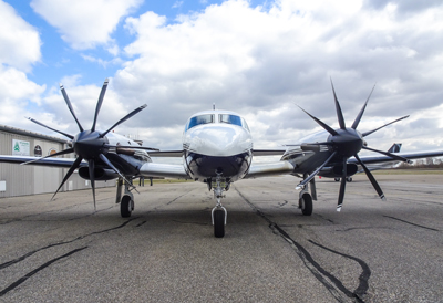 Testairplane Cheyenne with 9-blade MTV-39