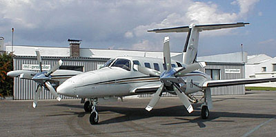Piper PA-42 with 5-blade MTV-27