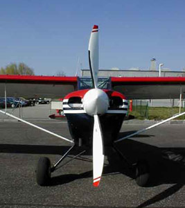 Aviat Husky A-1 with 2-blade MTV-15