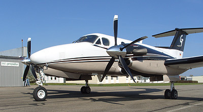 Beech King Air with 5-blade MTV-27