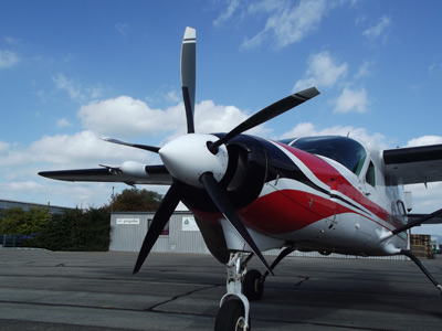 Cessna 208B with 5-blade MTV-27