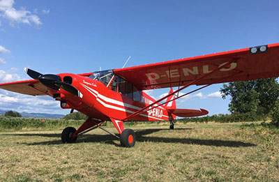 Piper PA-18  with 2-blade MTV-17