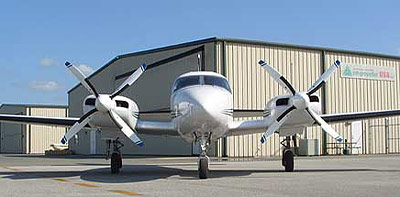 Piper PA-31 with 4-blade MTV-16