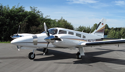 Piper PA-34 with 3-blade MTV-12